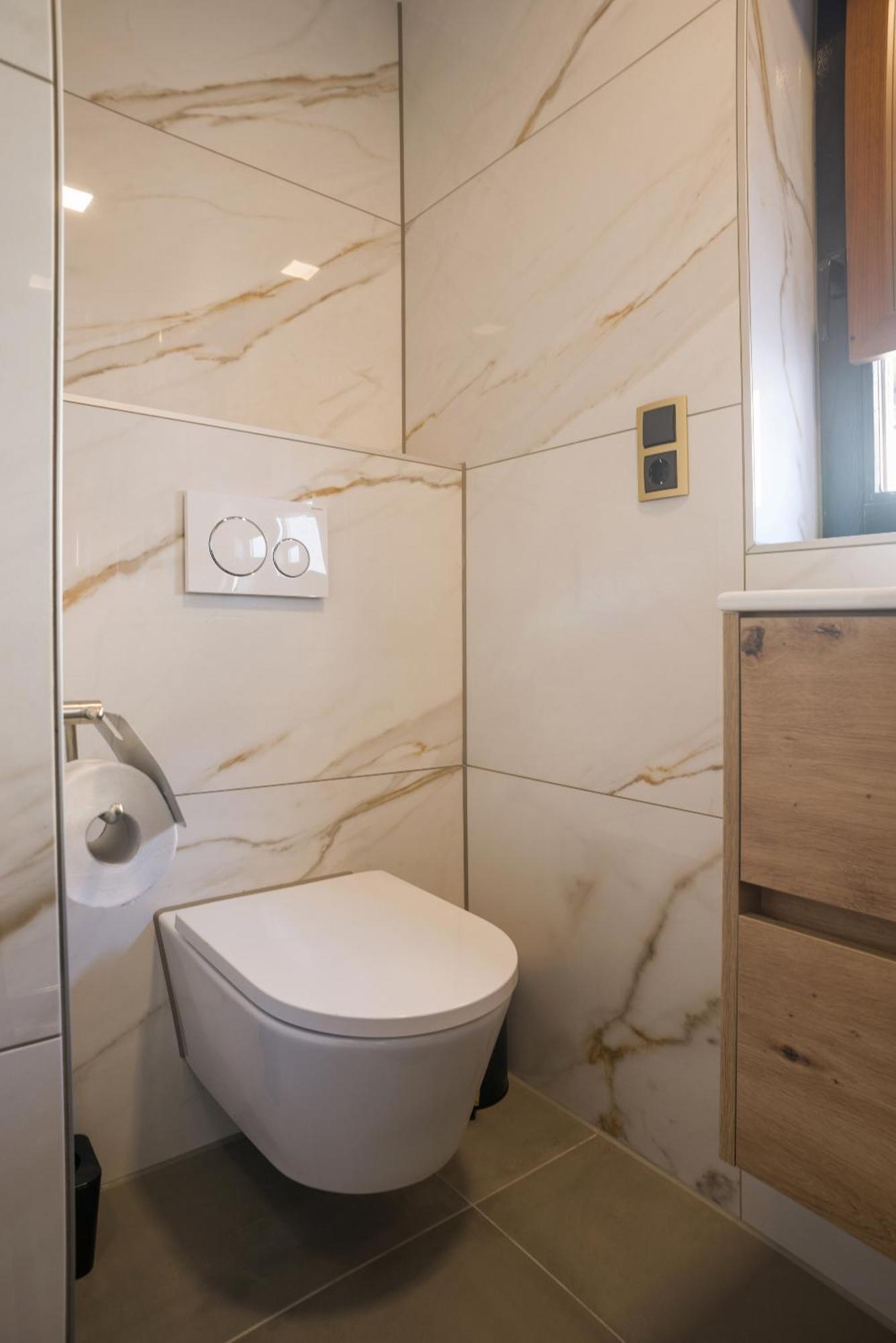 טילבורג Cozy Suite With New Shower Near Popodium 013 מראה חיצוני תמונה